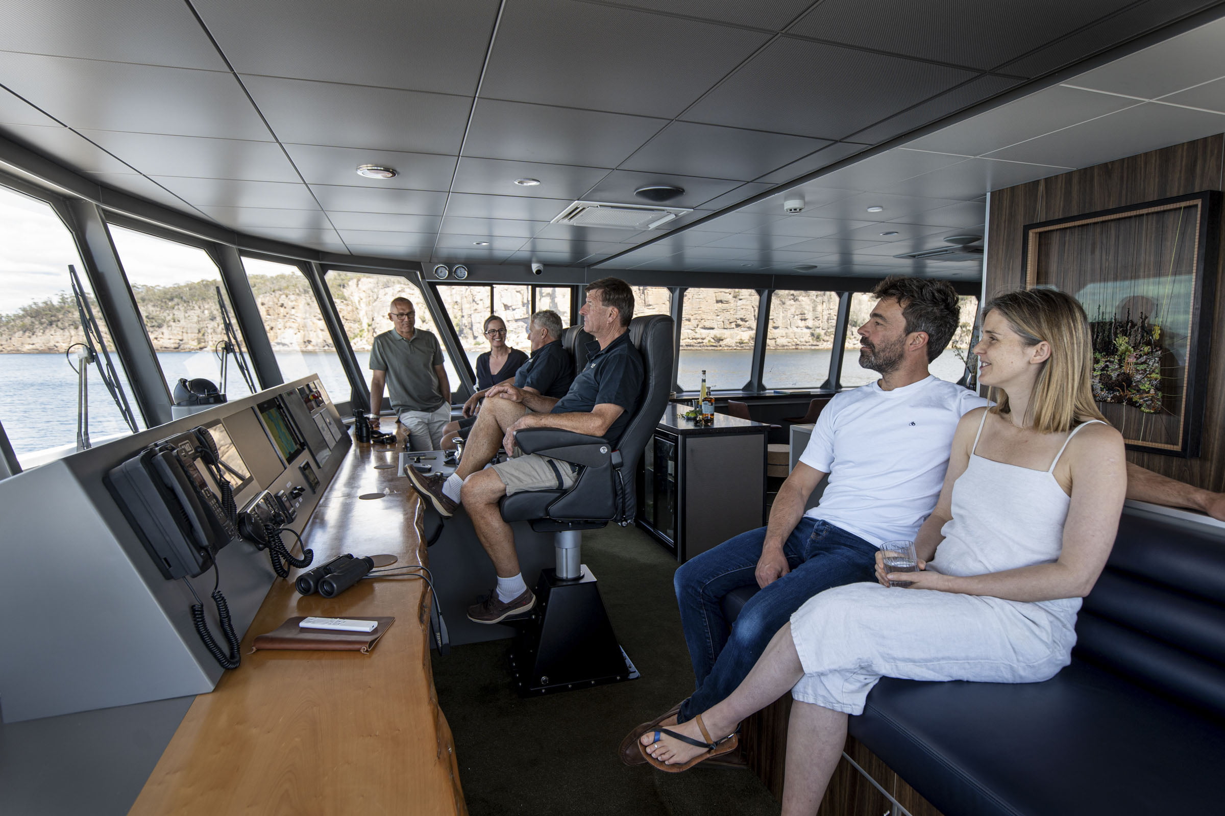 Odalisque has an open helm in the Wheelhouse Lounge, where guests can sit and chat to the crew